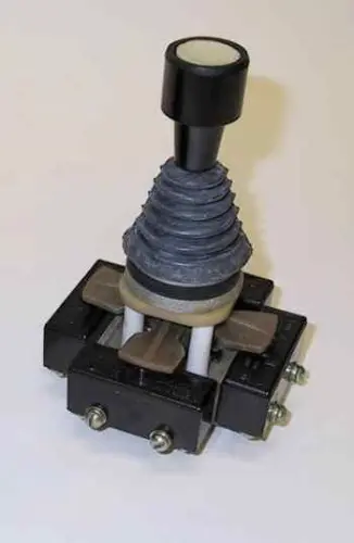 ПК12-21-801-54УХЛ3 переключатель фото 2 ПК12-21-801-54УХЛ3 переключатель фото 2