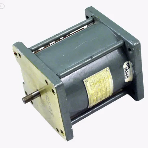 2АСМ-200-2,3Вт-110В0,3А1120об/мин Разъемы разное фото